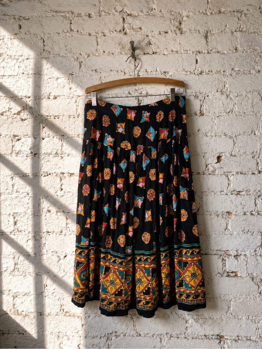 Vintage- Carole Little southwestern mid skirt 
Size 14